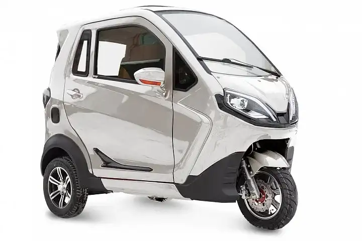 Электротрицикл Rutrike Кабина Белый