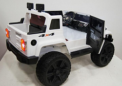 Электромобиль Jeep Wrangler O999OO 4*4 Белый