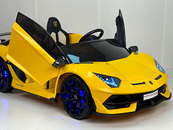 Электромобиль Lamborghini Aventador SVJ Желтый