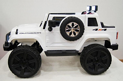 Электромобиль Jeep Wrangler O999OO 4*4 Белый